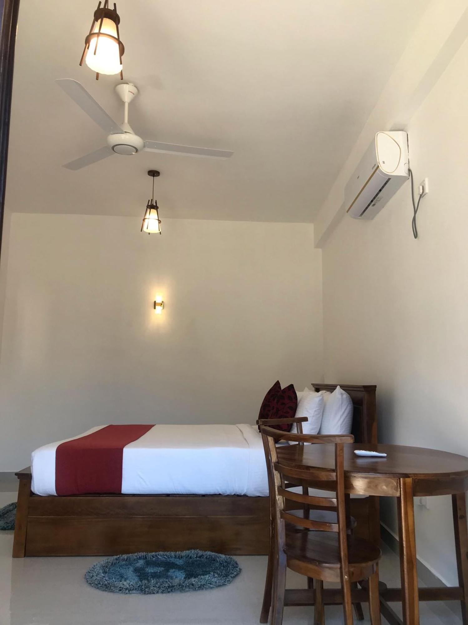 Ever Breeze Ella Hotel Rum bild